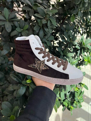 Baskets velours marron