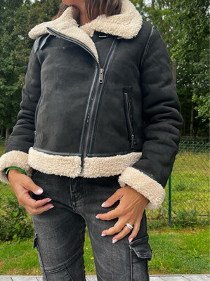 Veste noire/mouton