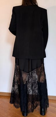 Jupe satin et dentelle