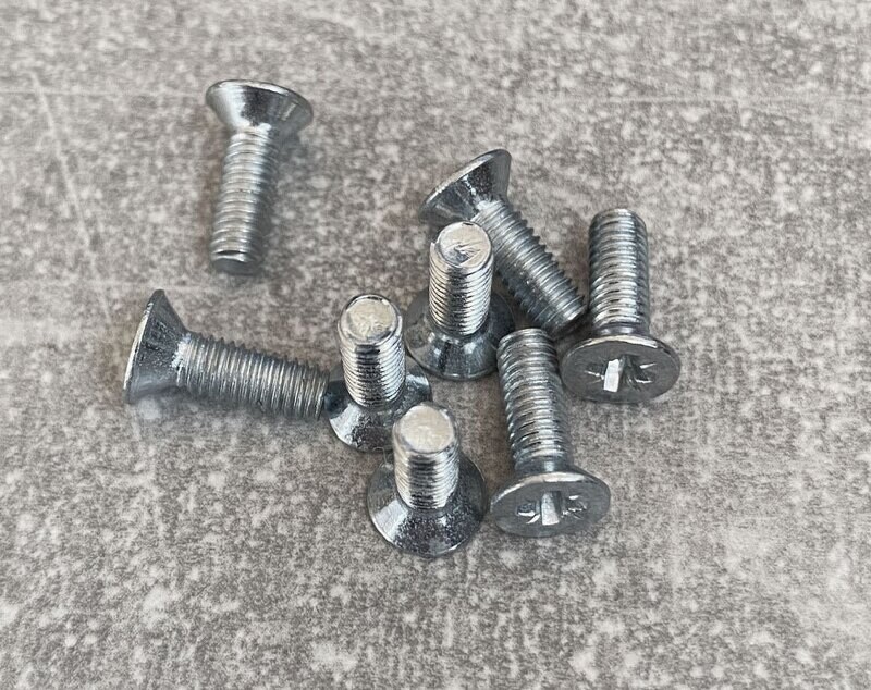 Ristipää pultti M4x12mm - uppokanta - 50kpl paketti