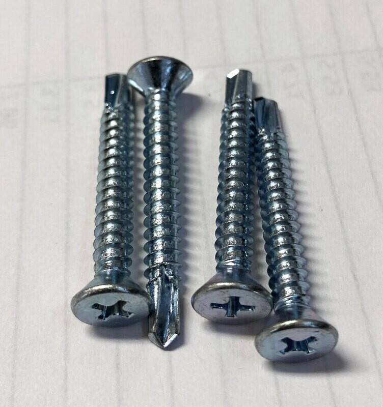 Itseporaava ruuvi ristipää - 4,8x38mm - 20kpl Itseporaava ruuvi ristipää - 4,8x38mm - 20kpl