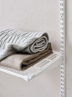 HYLLYT &amp; KENKÄHYLLYT &amp; HOUSUTELINEET