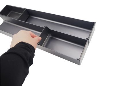 Ruokailuvälinelaatikon tuplakaukalon jakaja