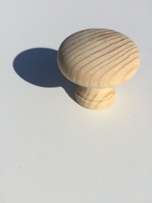 Puuvalmis nuppi Tessa