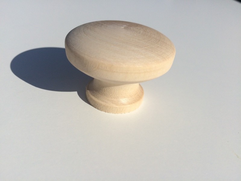 Iso puunuppi - Jere