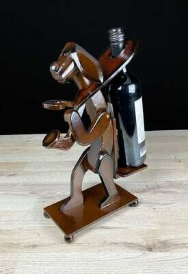 Viinipulloteline koira + 1 lasipaikka