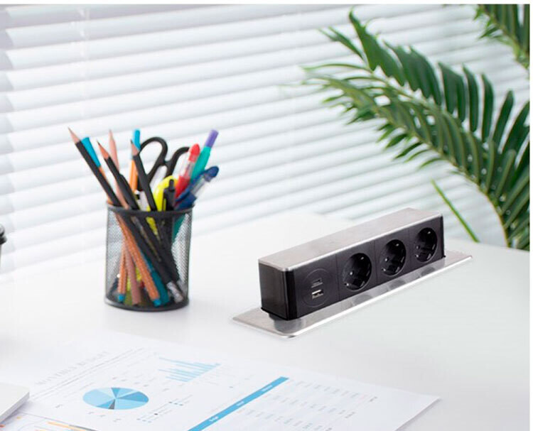 SOLINA HOP pistorasiayksikkö - USB:t A/C - 3x schuko pistoke