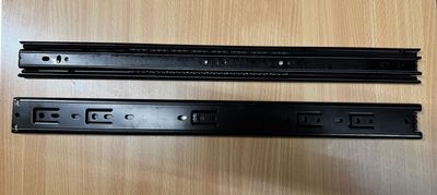 Mustat teleskooppikiskot 45mm - pituudet 250-750mm - 45kg