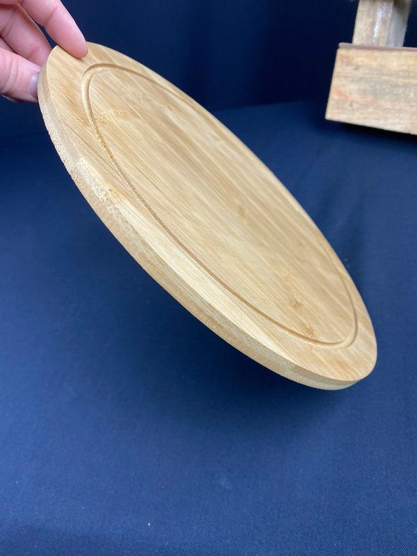 Pyöreä leikkuulauta / tarjoilualusta bambu 28cm