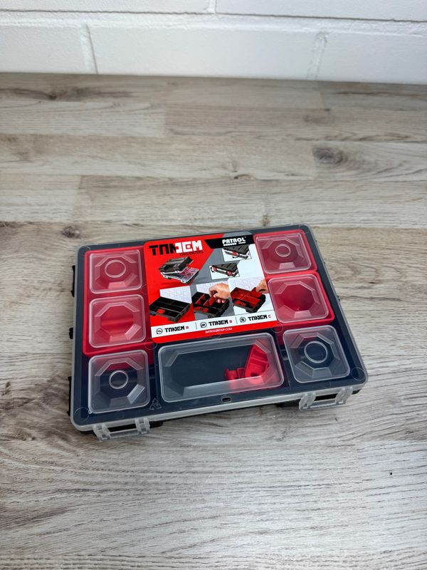 Säilytyslaatikko kannella 18x13,5cm