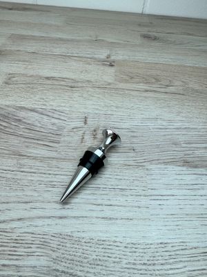 Viinipullonsulkija - viinipullon korkki