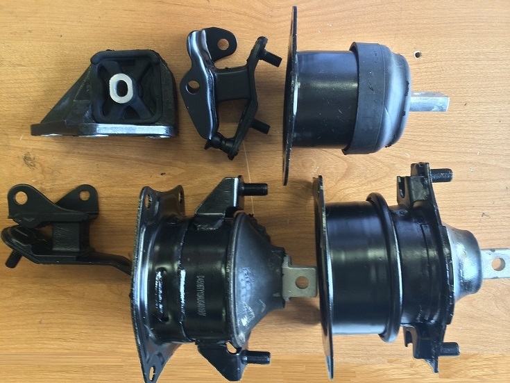 Honda Accord 2003 04 05 06 07 L4 Automatic Engine Mounts