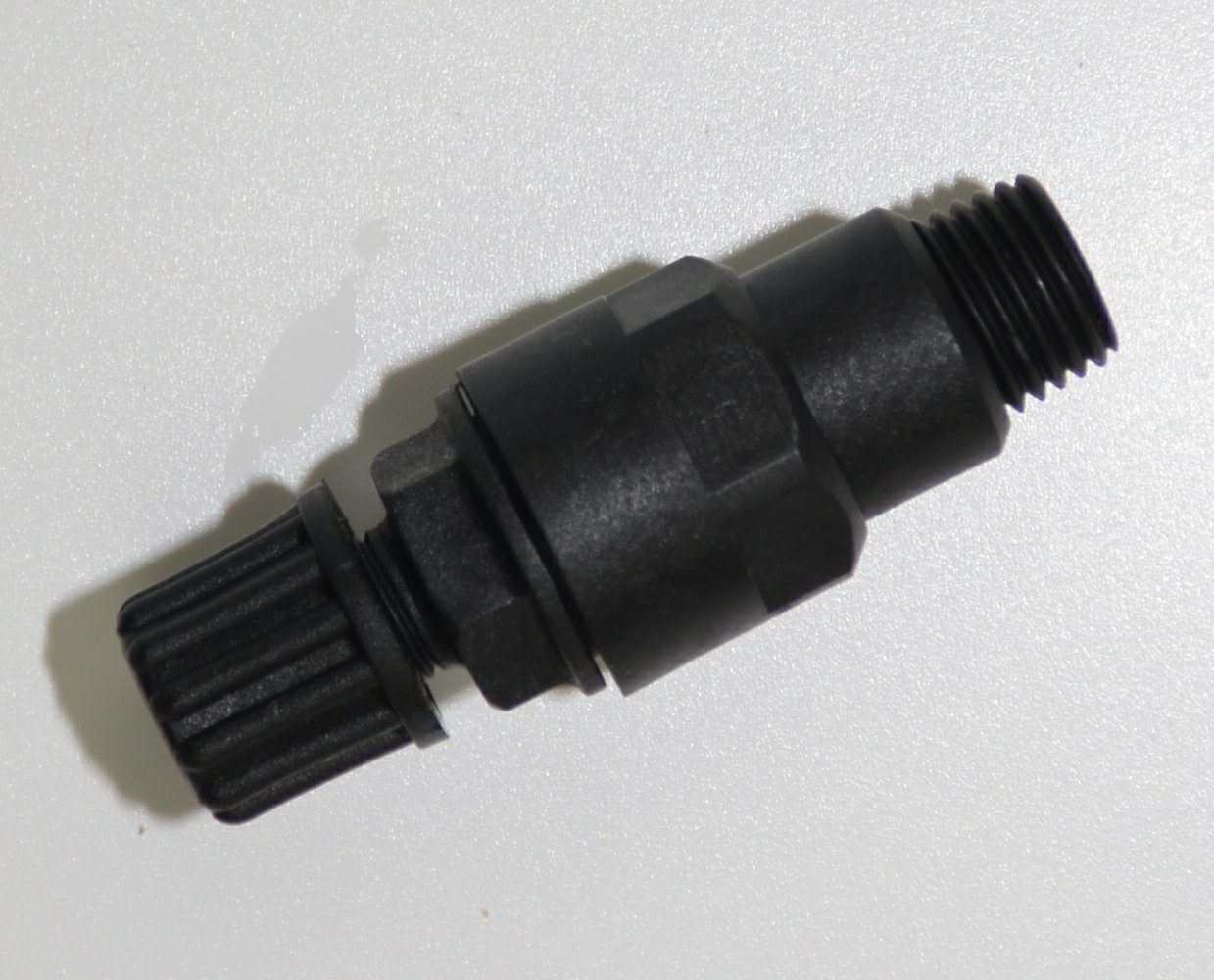 Seko injector check valve