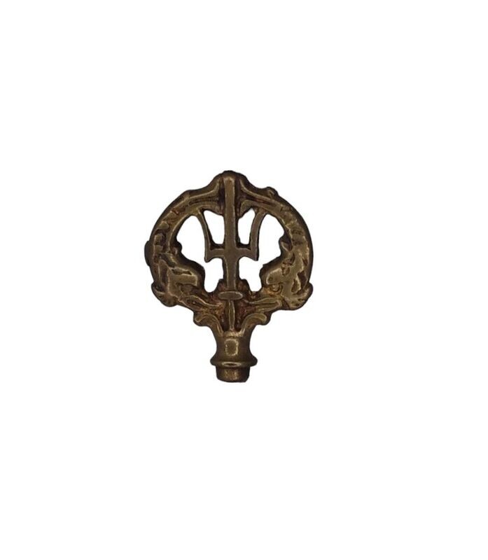 Testina chiave Impero - 25x30mm  (art-30/111)