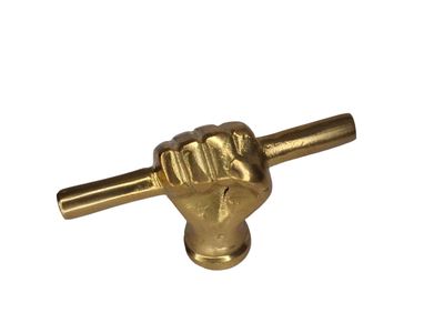 Pomo Pugno    (art-40/17)
