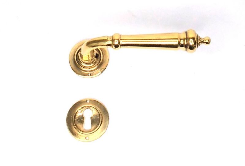 Maniglie e pomi da porta