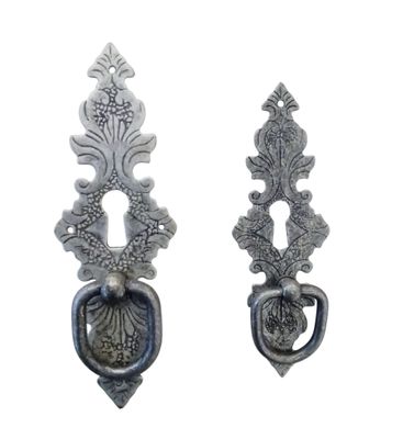 Maniglia verticale in ottone finitura argento vecchio Fine 800   (art-9022/A5  L -9022/B5  S)