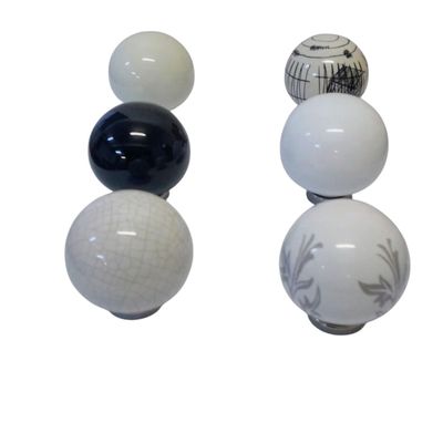 Pomo porcellana a sfera  diametro 40mm (art -        P3900-P39215-P39216-P3927-P3907-P39010     )