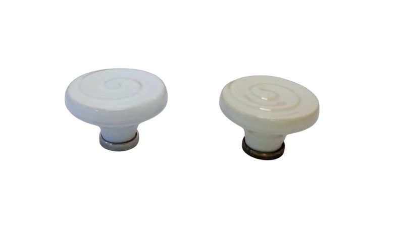 Pomo porcellana swing  diametro 45mm altezza 30mm (art-P3400 - P3401 )