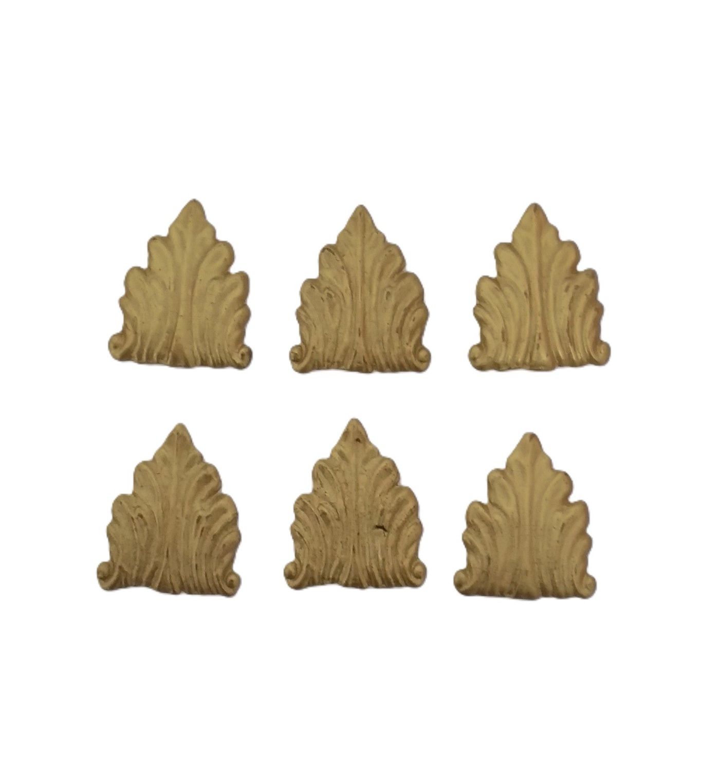 Fregio Foglia - 30x38mm stock 6 pezzi (art-100/990) Fregio Foglia - 30x38mm stock 6 pezzi (art-100/990)