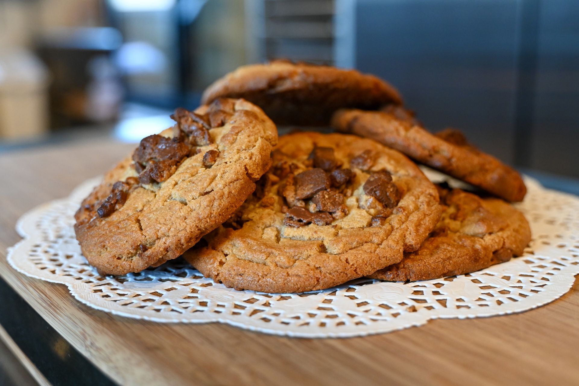 Peanut Butter Chocolate Chip Cookies - 12 Pack