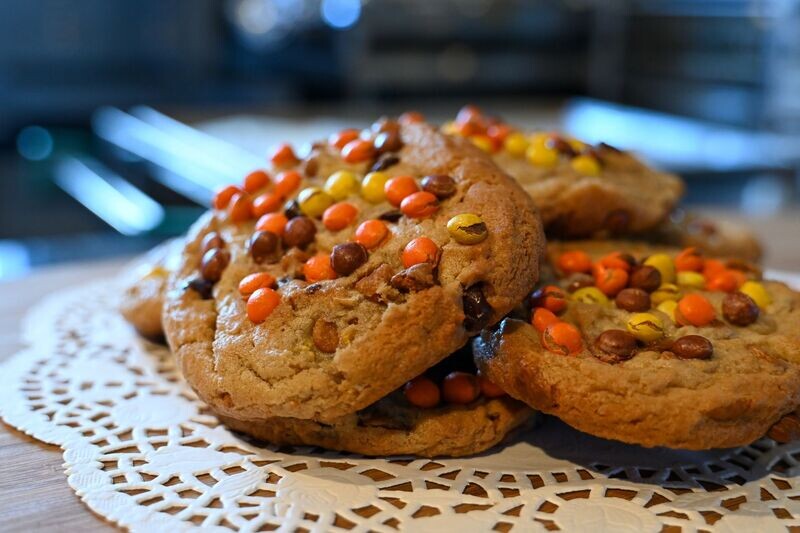 Reese's Peanut Butter Cup Cookies - Pack of 12