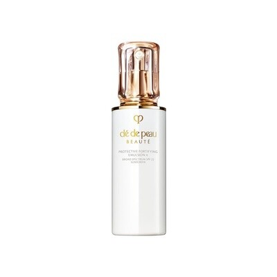 CPB - Clé de Peau Beauté Protective Fortifying Emulsion SPF 22