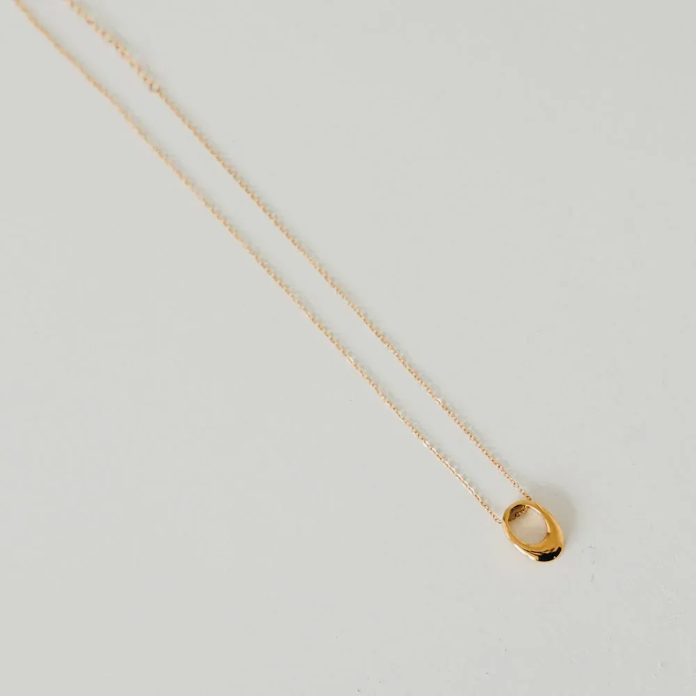 MINI OPEN OVAL PENDANT NECKLACE - WATERPROOF