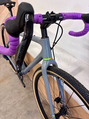 OPEN WIDE - Small / GREY -  Rival AXS E1 + DT Swiss GR1600 Wheelset