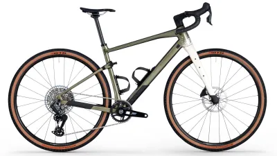 BMC URS 01 TWO (2026) - SMALL Metallic Green / Pearl White