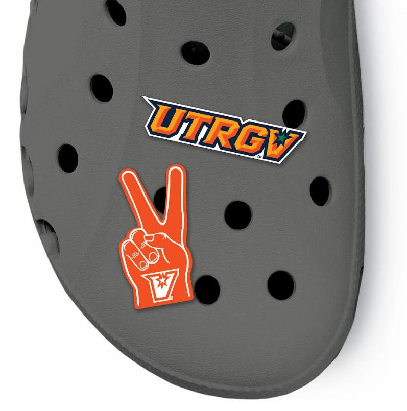 UTRGV / V&#39;S UP 2 Pack Rubber Clog Charms