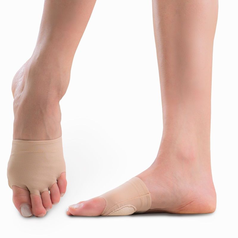MD21 Merrick Dance Paw