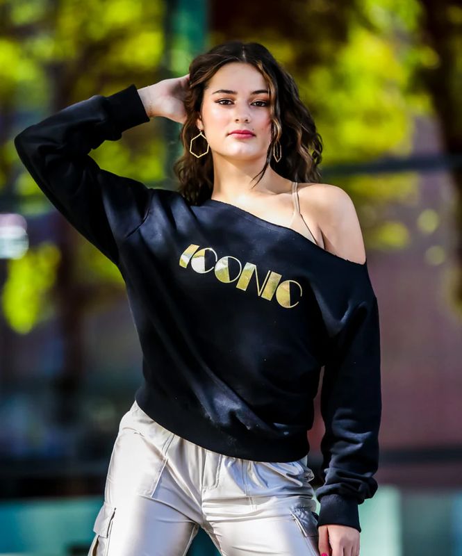 OLL242 The Diana Sweatshirt