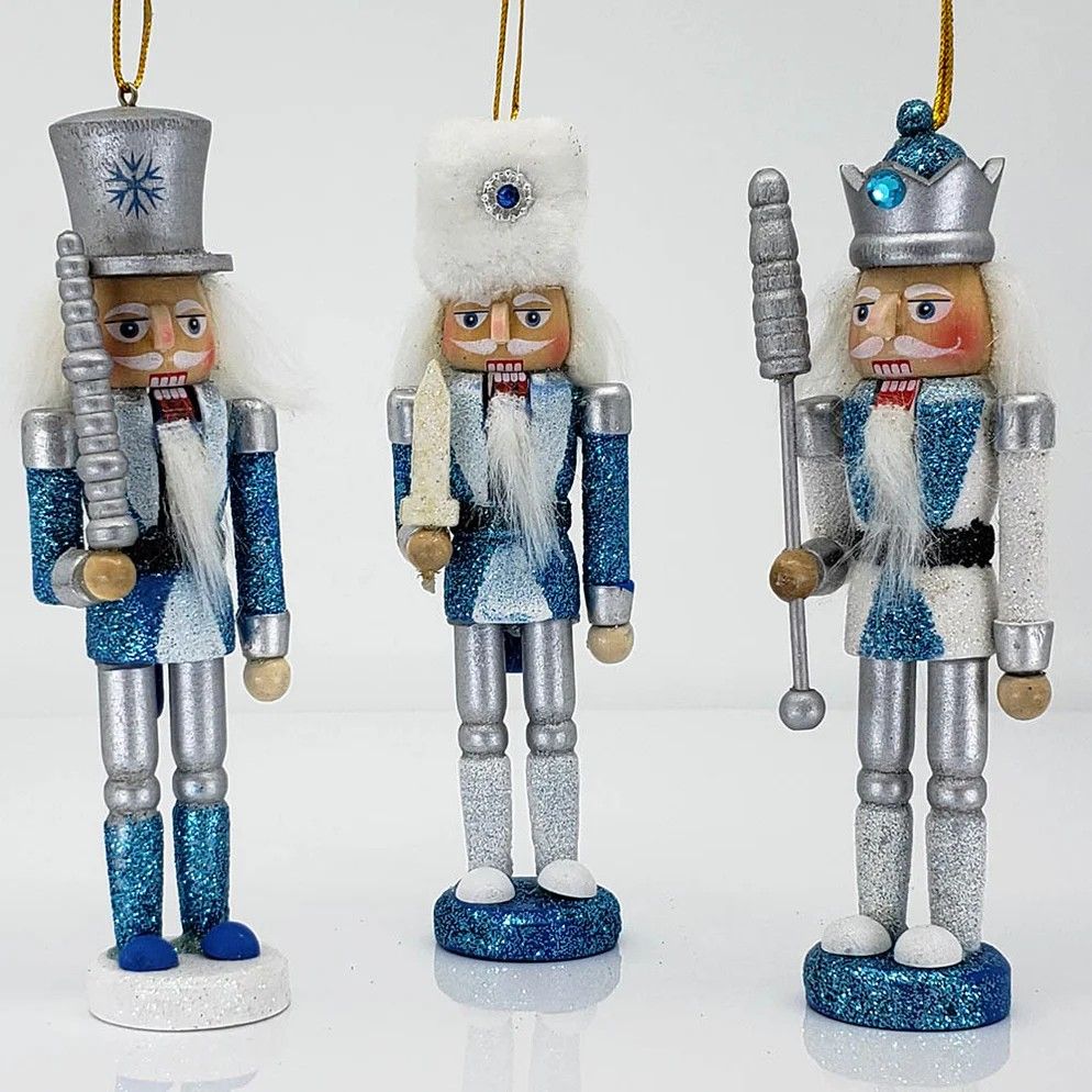 ORN008 Snow Fantasy - Set of 3