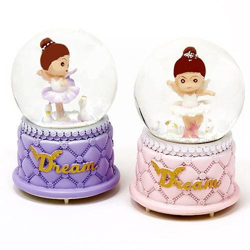 6427 Musical Snow Globes