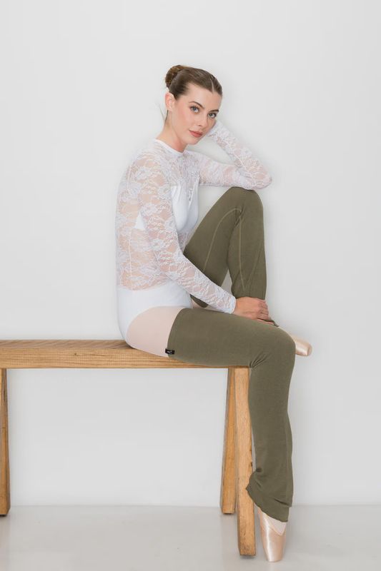 AL004 DIVA Flare Legwarmers