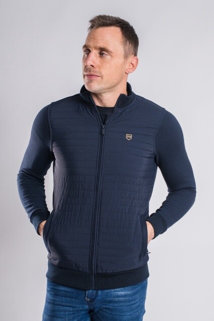 SEATTLE  HALF ZIP