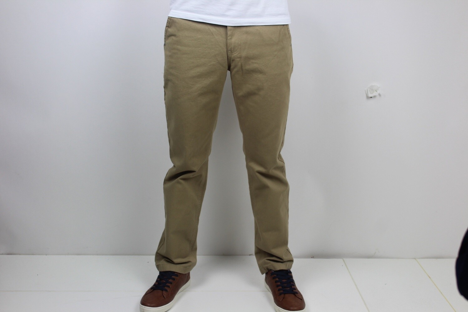 JONNIE CHINO BISCUIT (24)
