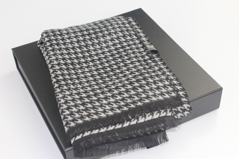 SWOLE PANDA SCARF SP715 BLACK/WHITE HOUNDSTOOTH SCARF