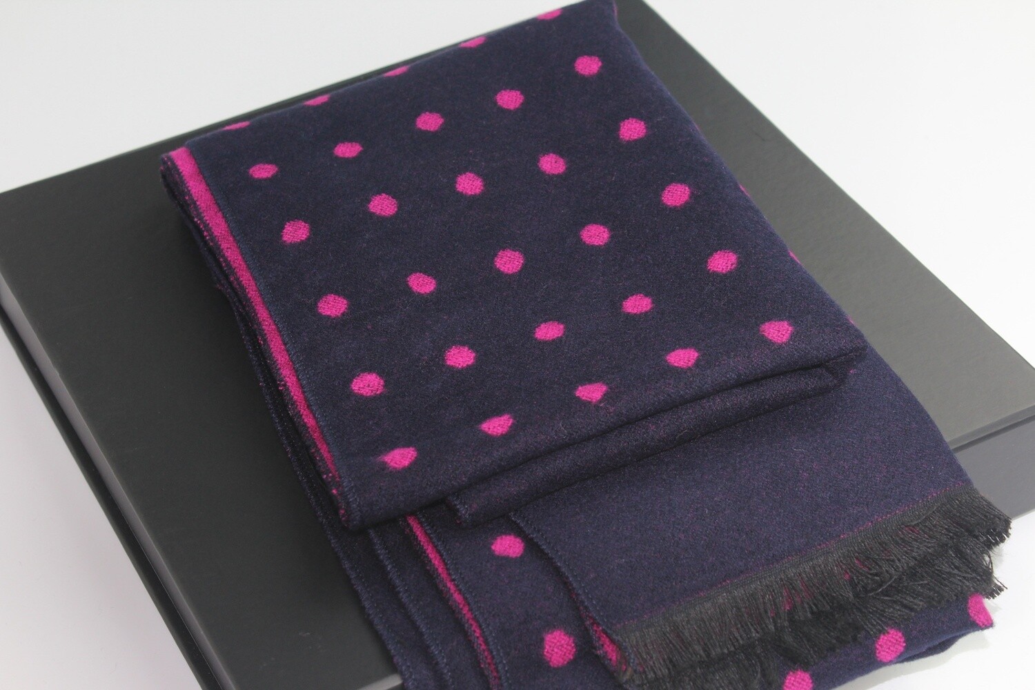 SWOLE PANDA SCARF SP746 NAVY/PINK SPOT BAMBOO SCARF