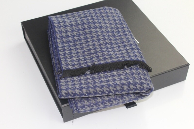 SWOLE PANDA SCARF SP717 BLUE/GREY HOUNDSTOOTH SCARF