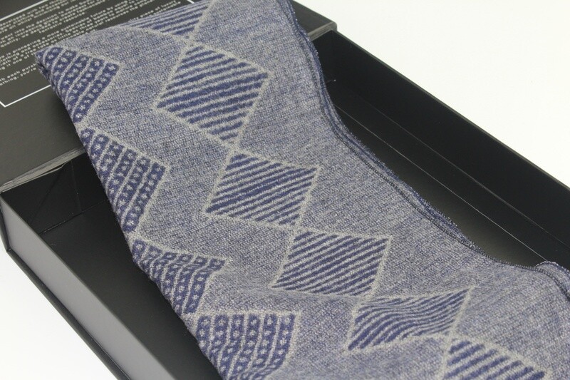 SWOLE PANDA SCARF SP739 BLUE DIAMOND/STRIPE BAMBOO SCARF