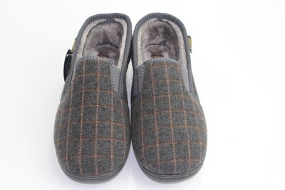 PHILIP SLIPPER