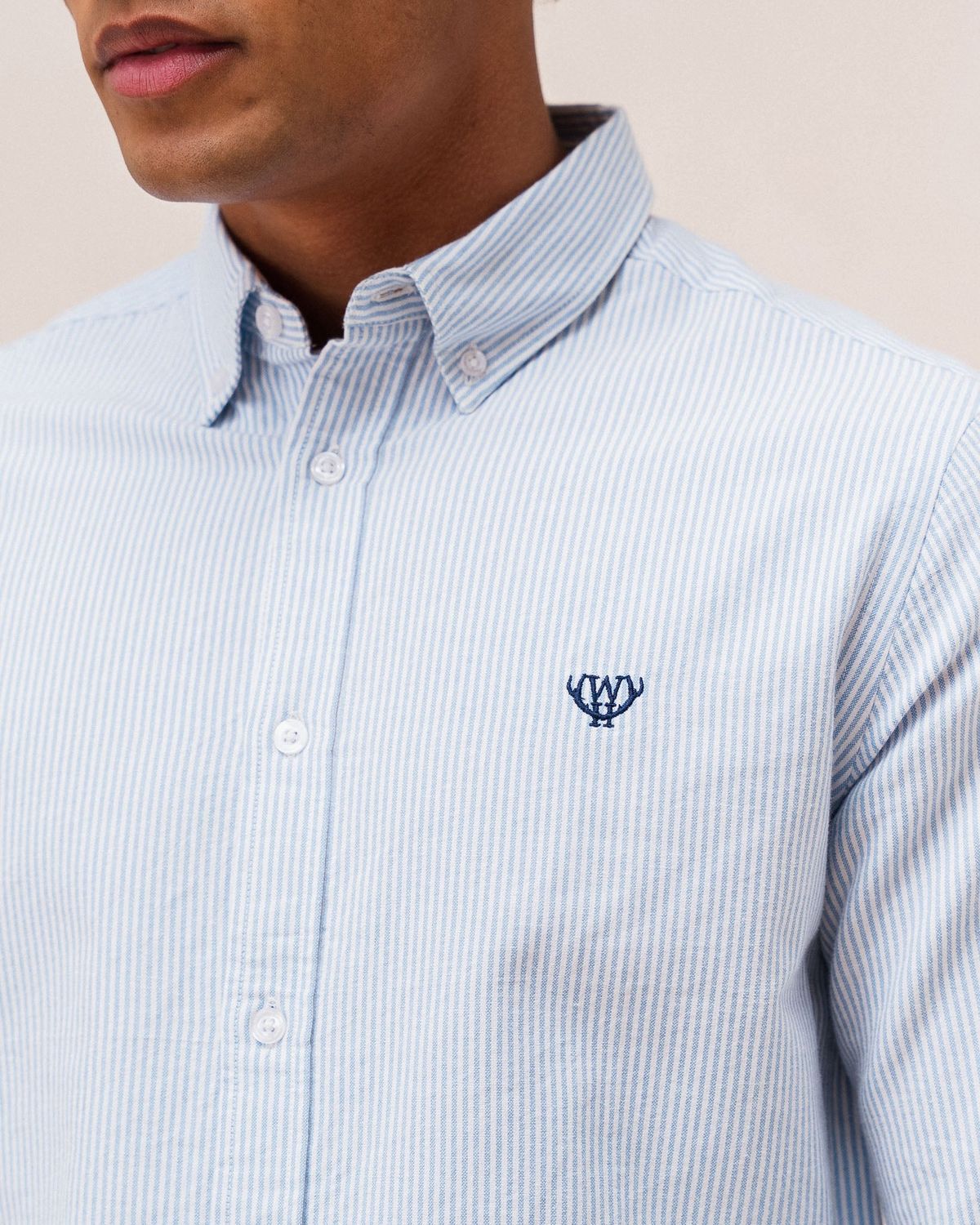 WALKER &amp; HUNT STRIPED OXFORD SHIRT LIGHT BLUE