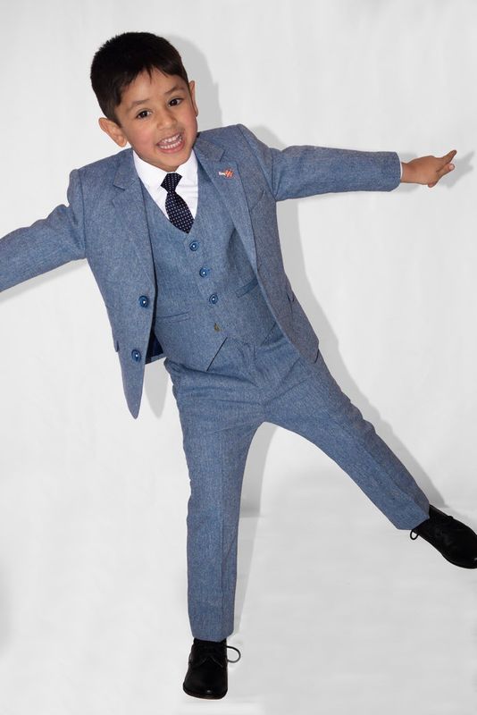 BOYS WELLS SUIT