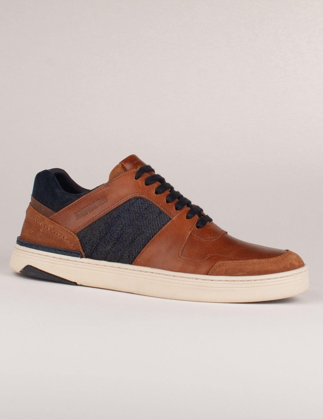 GEORGE SHOE HICKORY