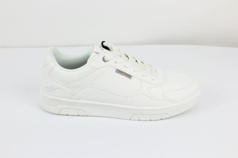 TOMMY BOWE SHOE WILLEMSE STRIKE