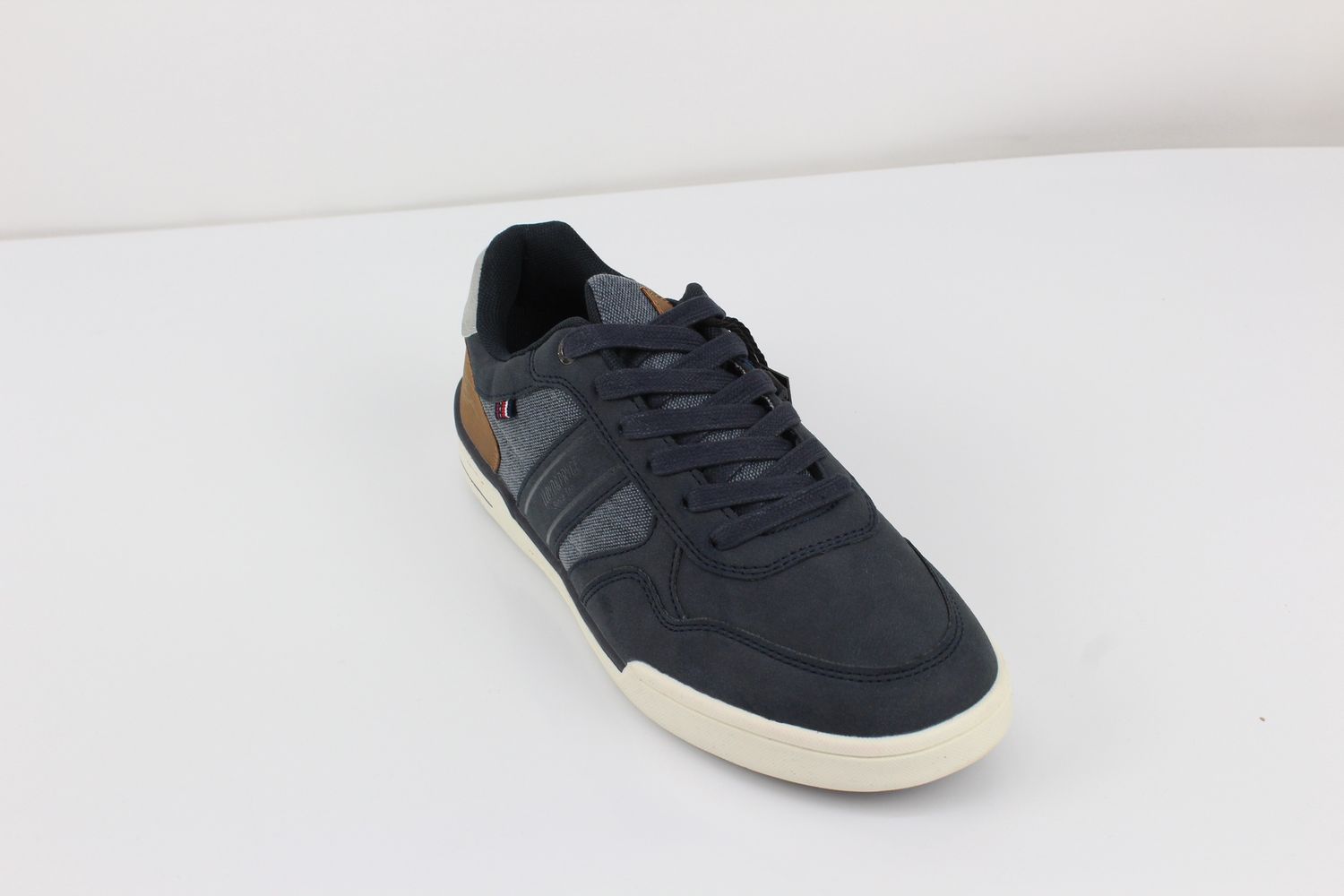 TOMMY BOWE SHOE DE KLERK ATLANTIC