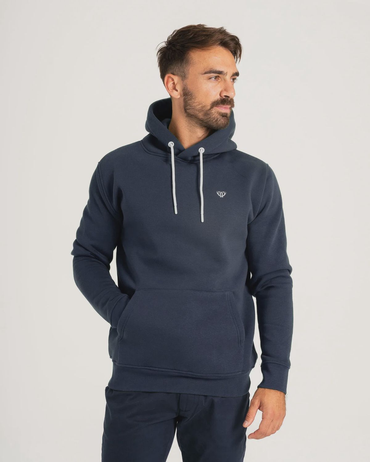WALKER &amp; HUNT NAVY UNDERSTATED HOODIE