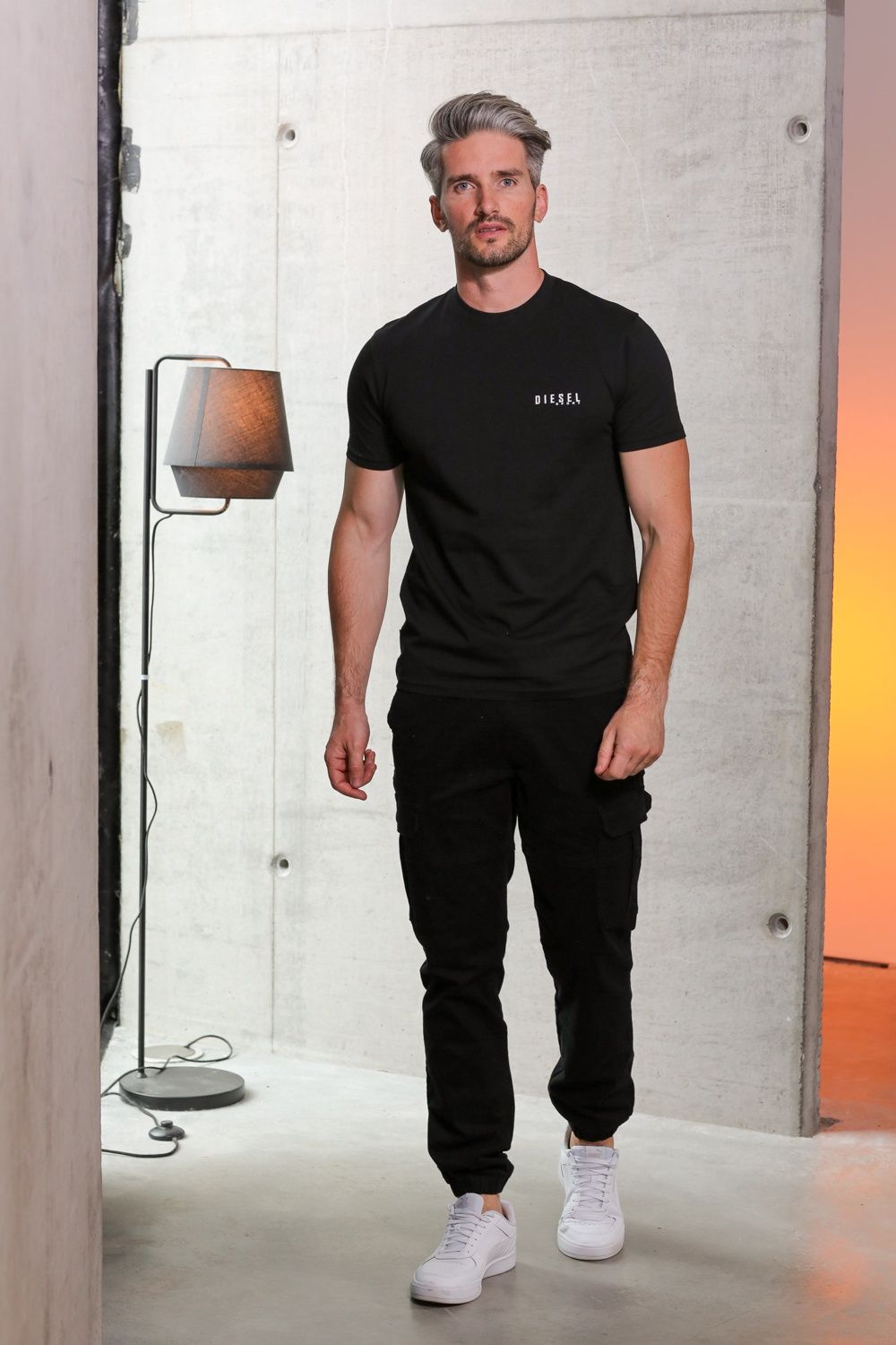 ROY TEE BLACK